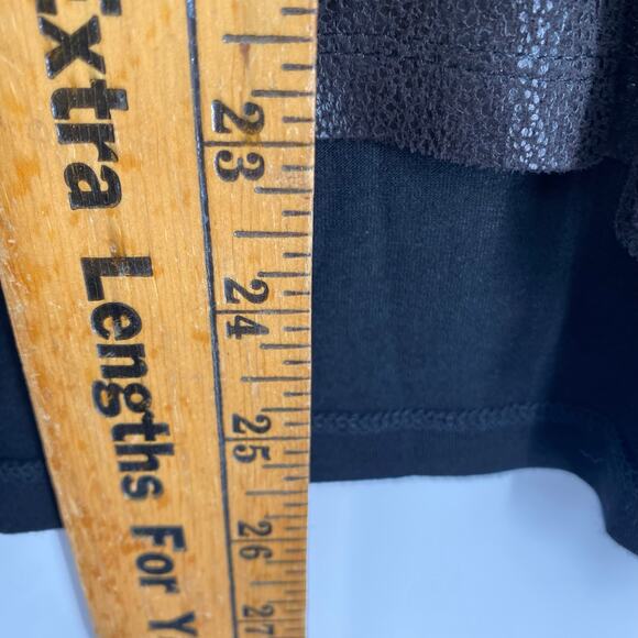 Neiman Marcus Top Women’s XS Faux Leather Zipper Details Moto Mob Wife - Picture 6 of 8